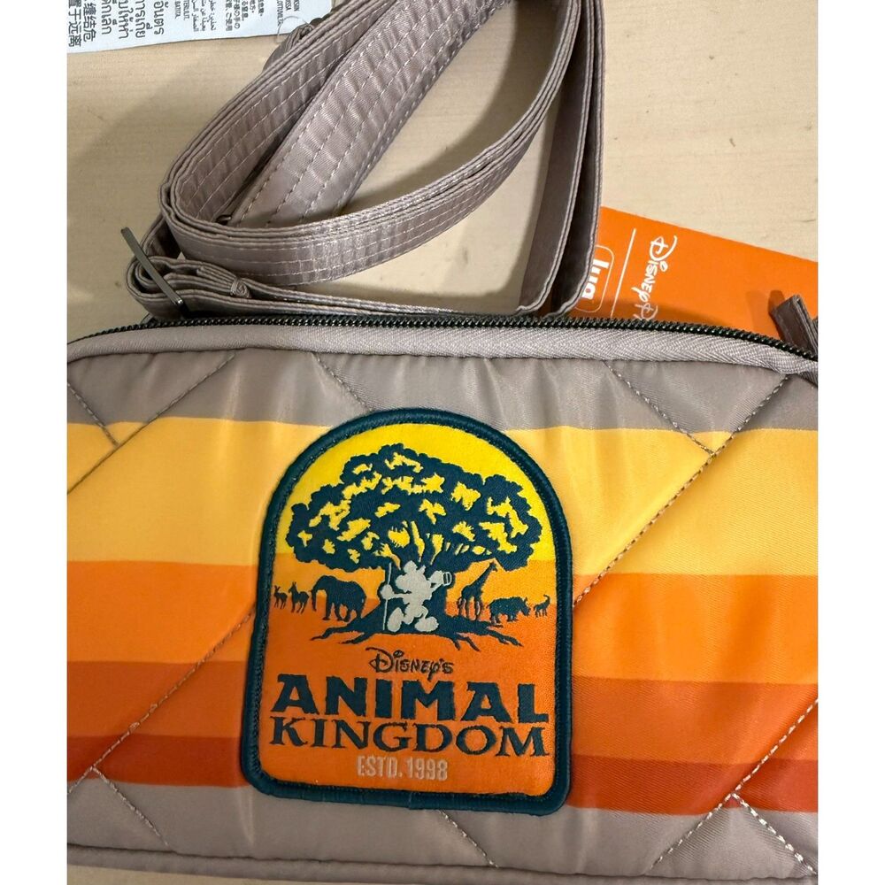 Disney’s Animal Kingdom Lug Tote Bag
